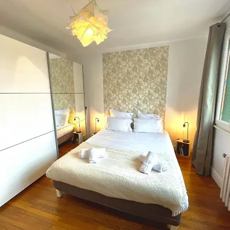 Cosy Rent شقة آنسي